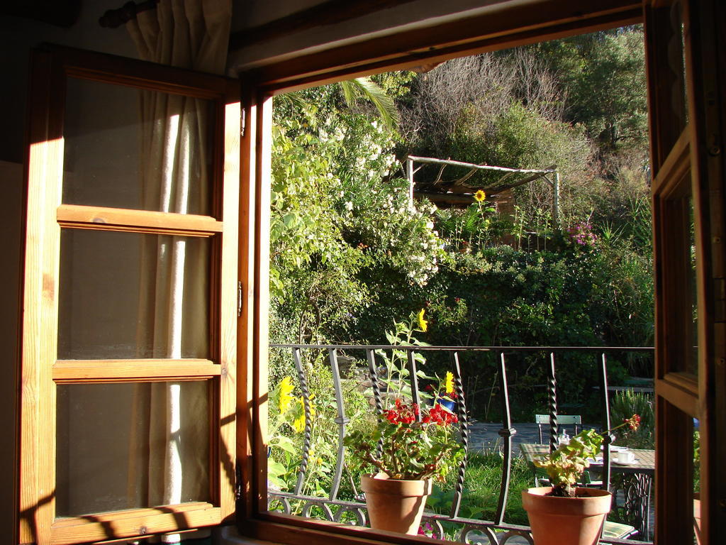 Bed and Breakfast Sierra Y Mar Феррейрола Экстерьер фото